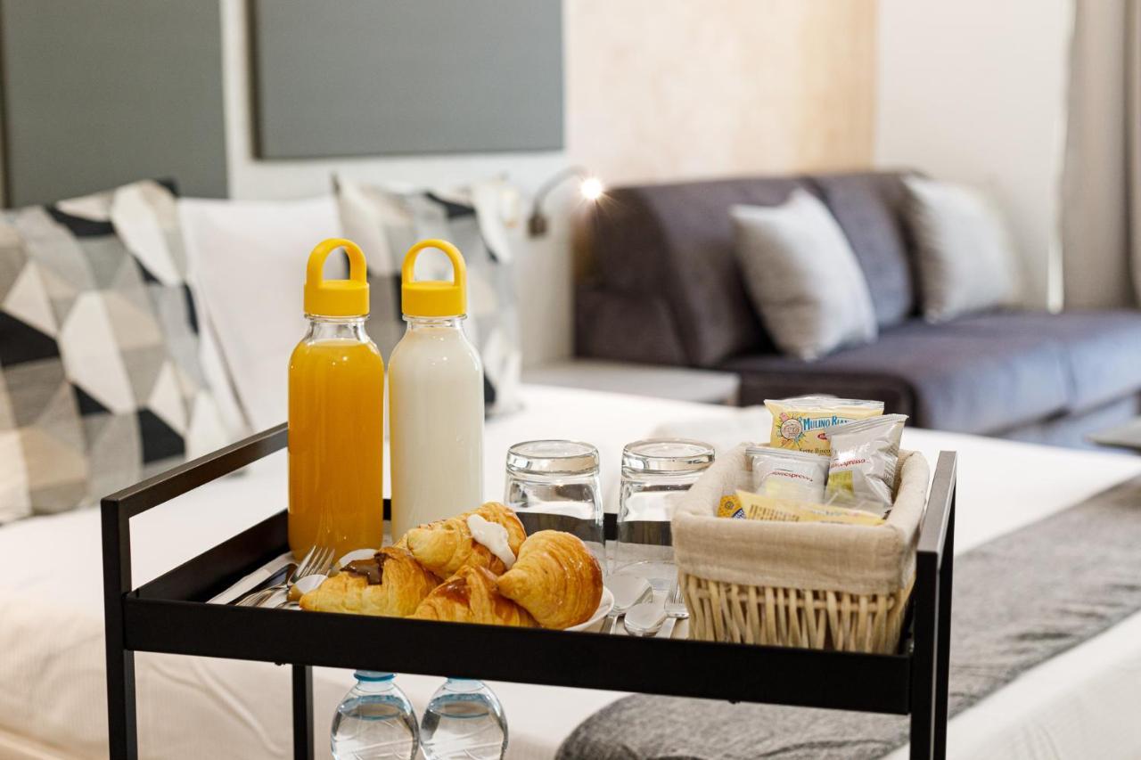 Erreggi Luxury Rooms Rome Bagian luar foto
