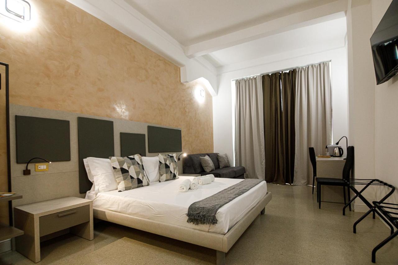 Erreggi Luxury Rooms Rome Bagian luar foto