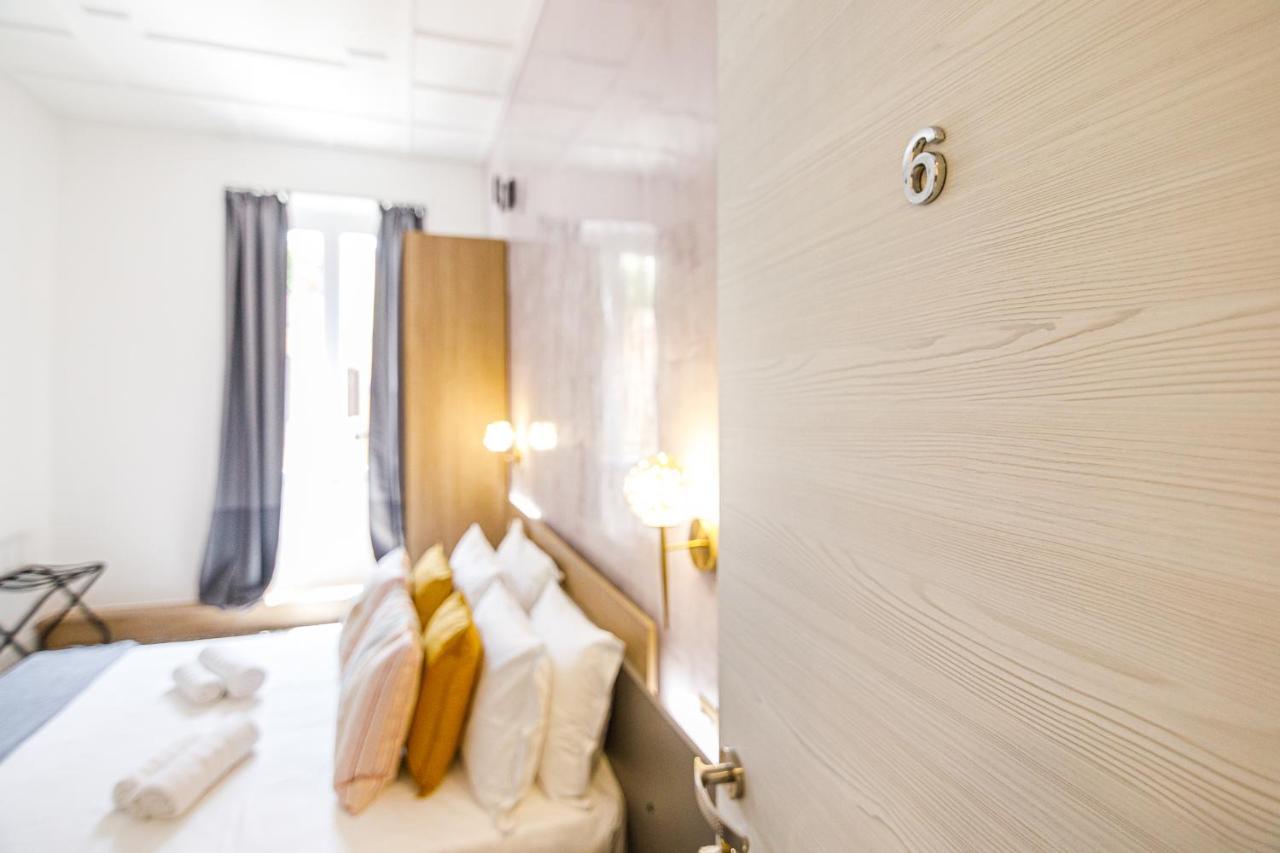 Erreggi Luxury Rooms Rome Bagian luar foto